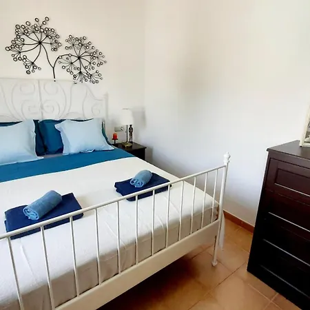 Сasa de vacaciones Makanida La Oliva